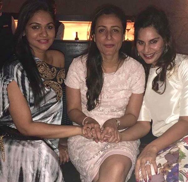 upasna kamineni,sneha reddy,3 mad girls,namrata shirodkar,birkin pact  ఈ మ్యాడ్ గర్ల్స్ ఒప్పందం ఏంటి?